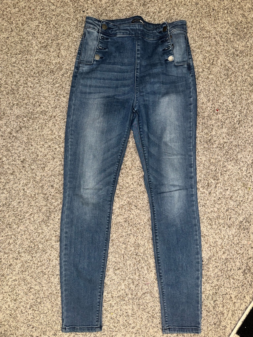 Fashion Nova Women’s High Rise Slim Jeans Medium Wash Side Button Detail Size 9